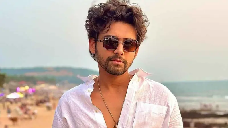 Samarth Jurel Steps In As The New Host For 'Hustle 5: Apna Homeground'!