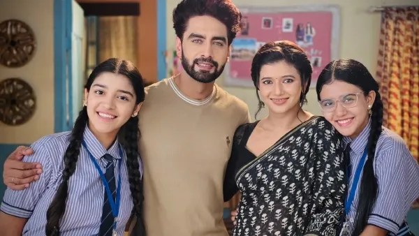 Yeh Rishta Kya Kehlata Hai Written Update (July 31, 2026): Shocking Entry of Mukti's Aunt Creates Chaos—Abhira Vows Custody Battle!