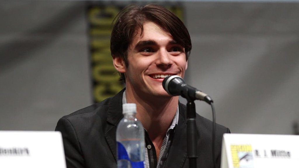 RJ Mitte Death: 'Breaking Bad' Actor And Cerebral Palsy Champion Found Dead At His Brownsville Home At 34