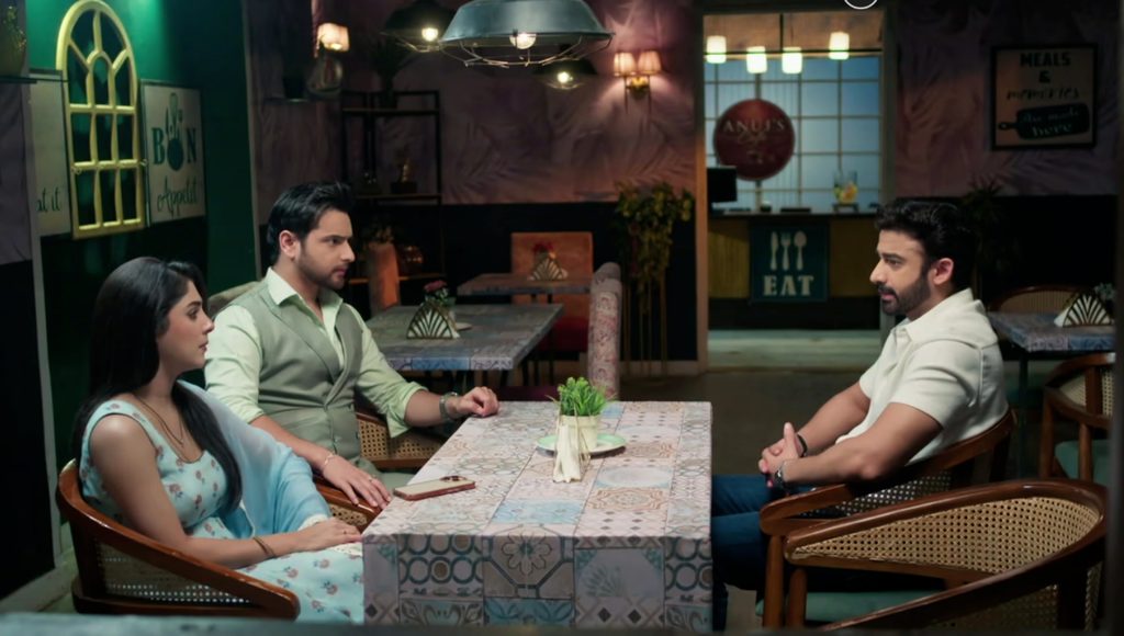 'Anupamaa' 14th October 2026 Written Update: RV Seeks His Mother's Help For Anupama As She Refuses To Back Down Against Builders