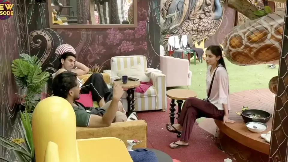 ‘Bigg Boss 20’ Episode 48 Written Update: Housemates Revolt Against Captain ScoutOP; Pre-Weekend Ka Vaar Tension Peaks